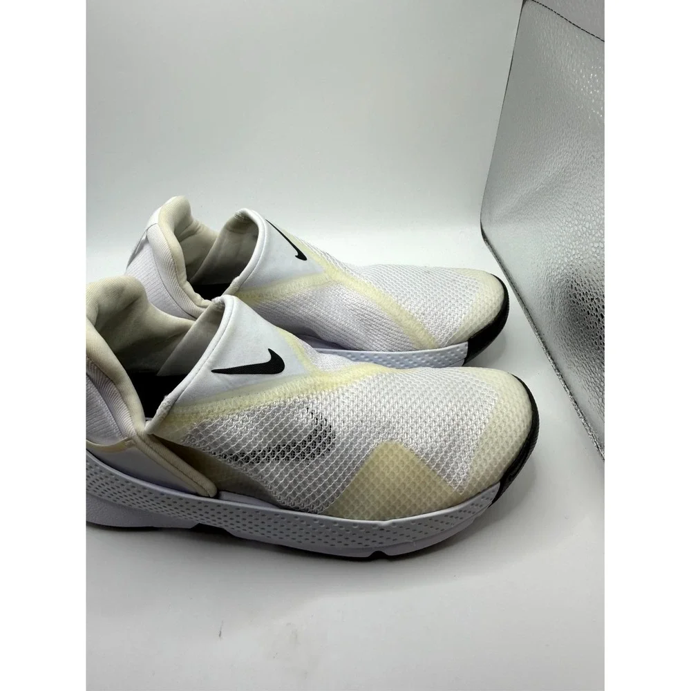 Nike Go FlyEase‎ DR5540-102 Womens 8 Sneakers Summit White Swoosh Slip On Shoes